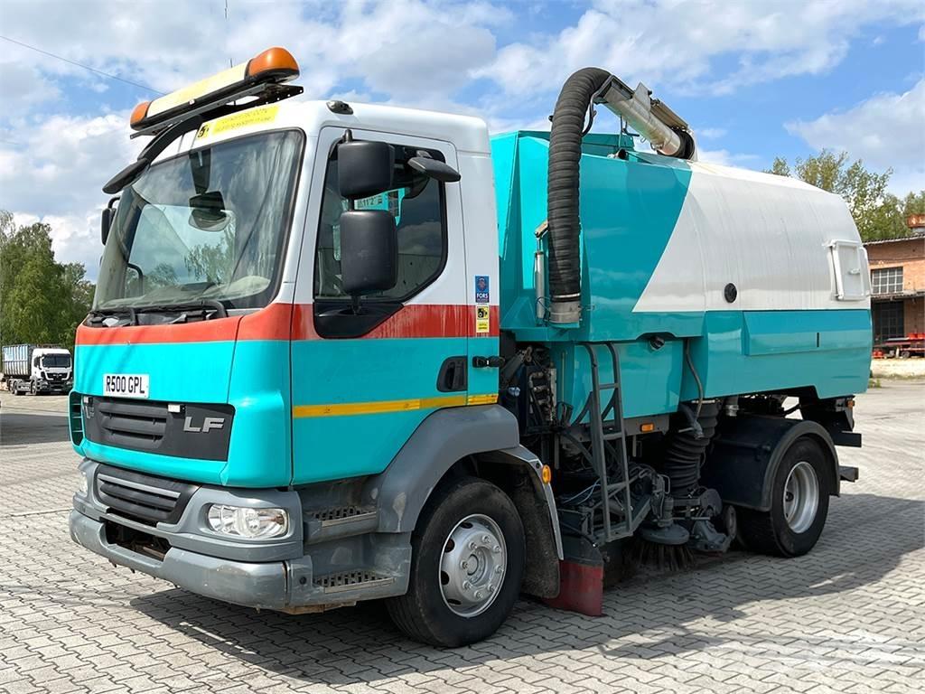 Johnston VT650 Zamiatarki - Zgarniarki - Odśnieżarki