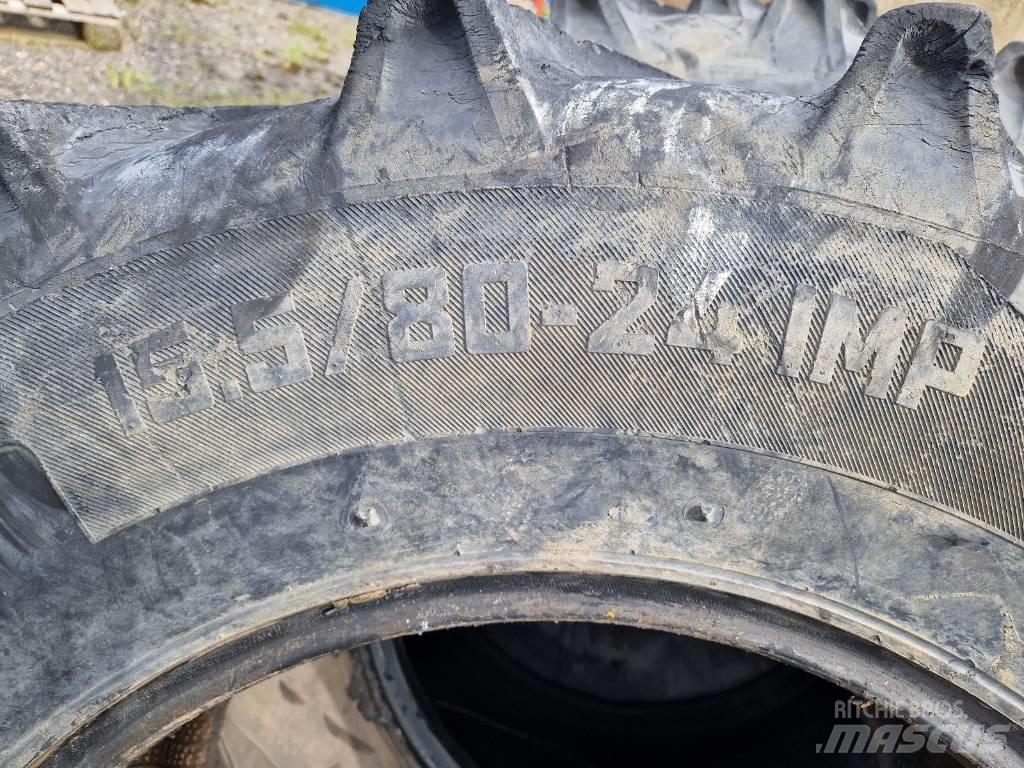 JCB 531-70 Opony, koła i felgi