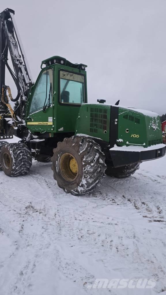 John Deere 770 D Harwestery