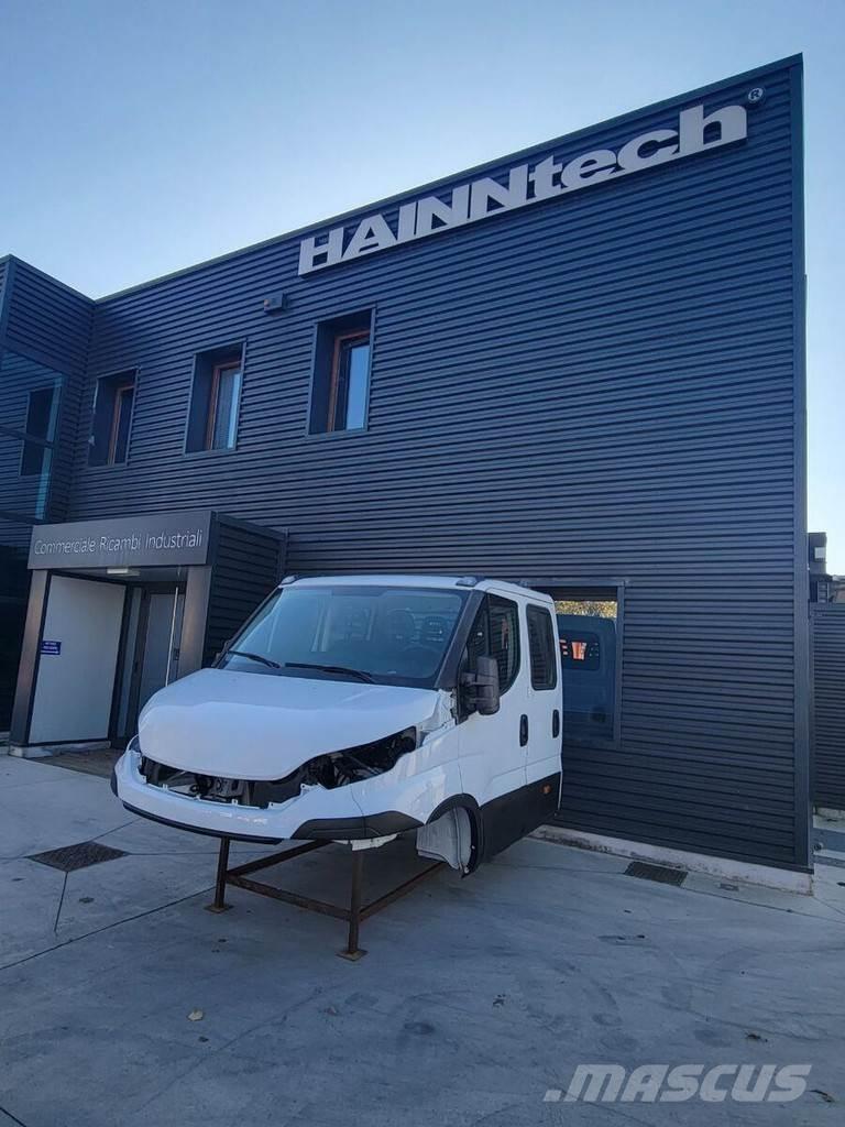 Iveco DAILY E6 Kabiny i wnętrze