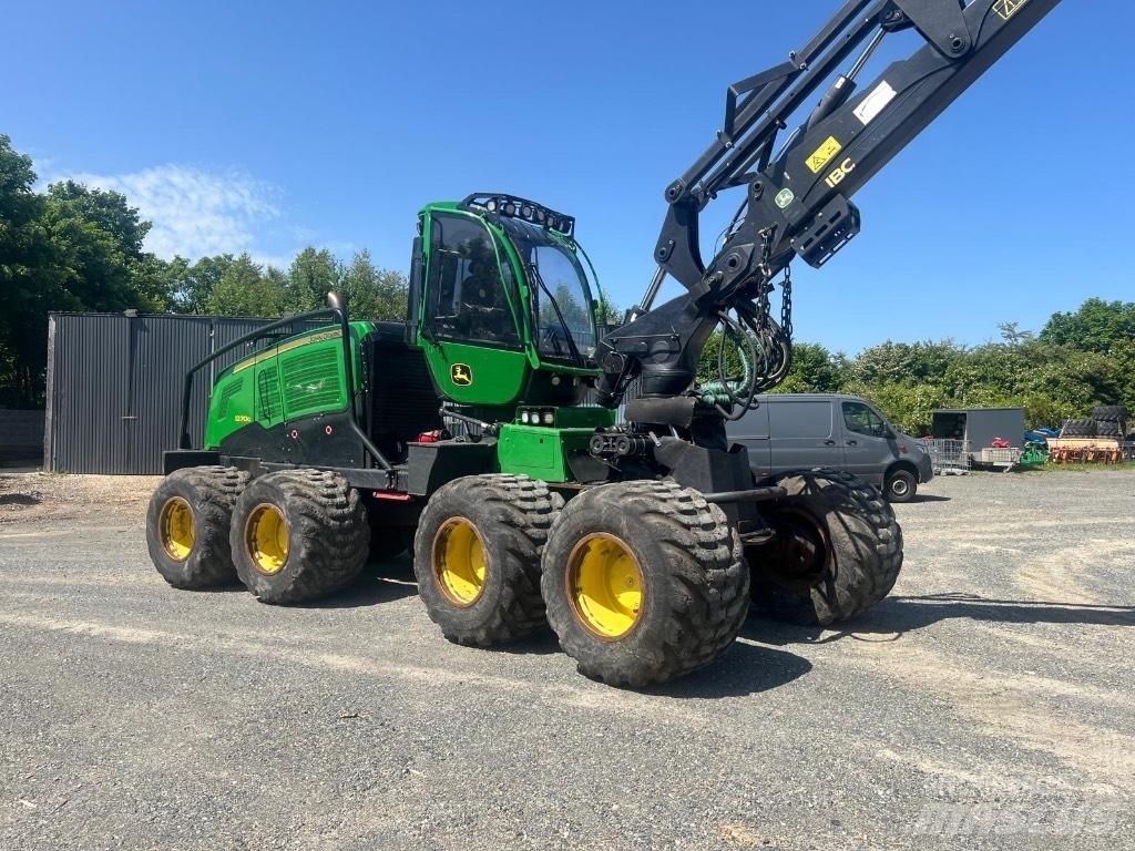 John Deere 1270 G Harwestery