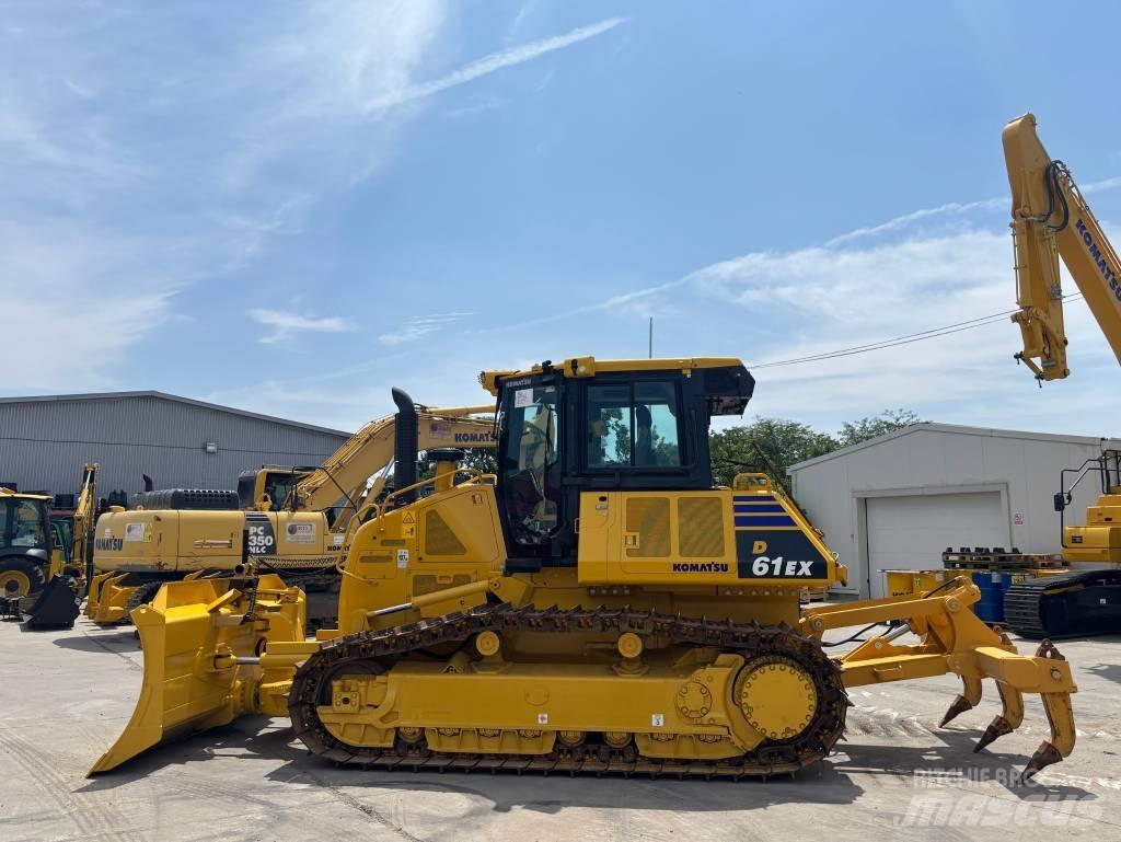 Komatsu D61EX-24E0 Spycharki gąsienicowe
