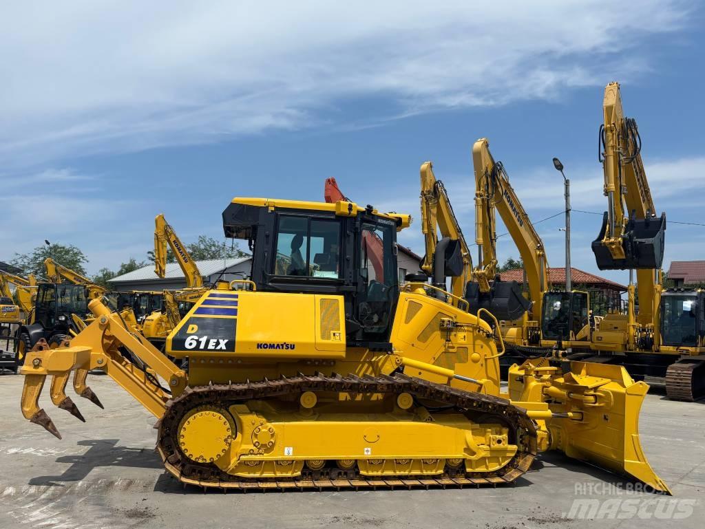 Komatsu D61EX-24E0 Spycharki gąsienicowe