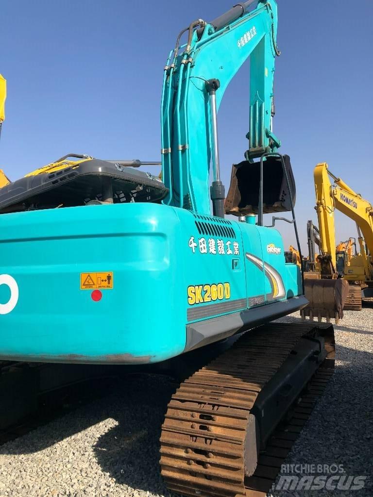 Kobelco 260 Koparki gąsienicowe