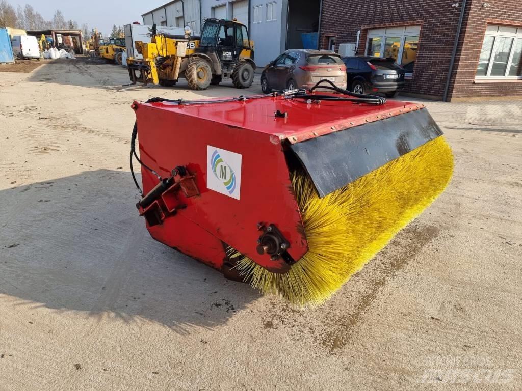 Bobcat Mark TEC Max Zamiatarki - Zgarniarki - Odśnieżarki