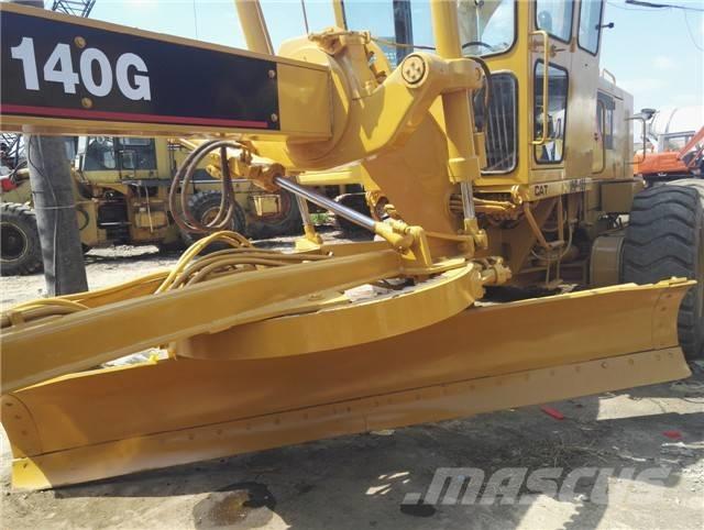 CAT 140 G Równiarki