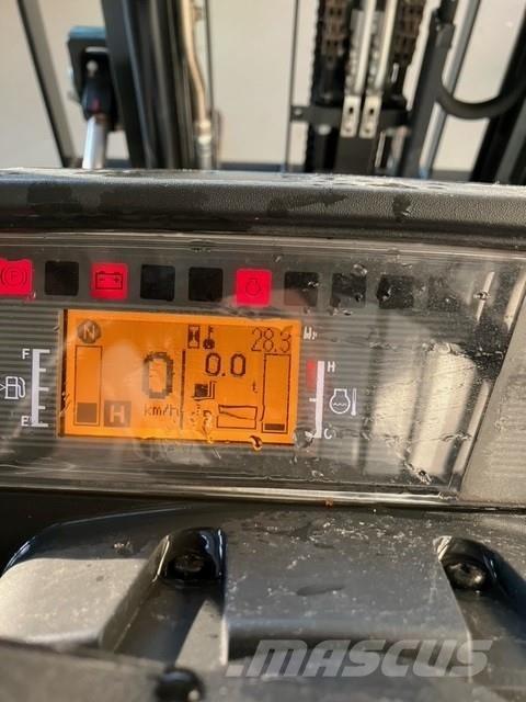 Mitsubishi FD25N3 Wózki Diesla