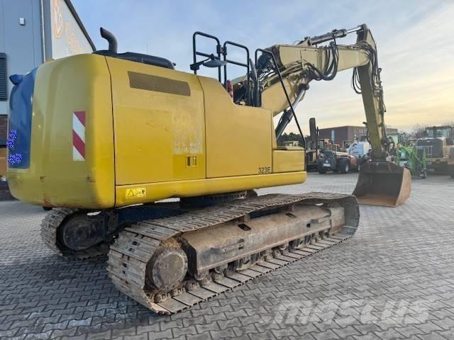 CAT 323 EL Koparki gąsienicowe