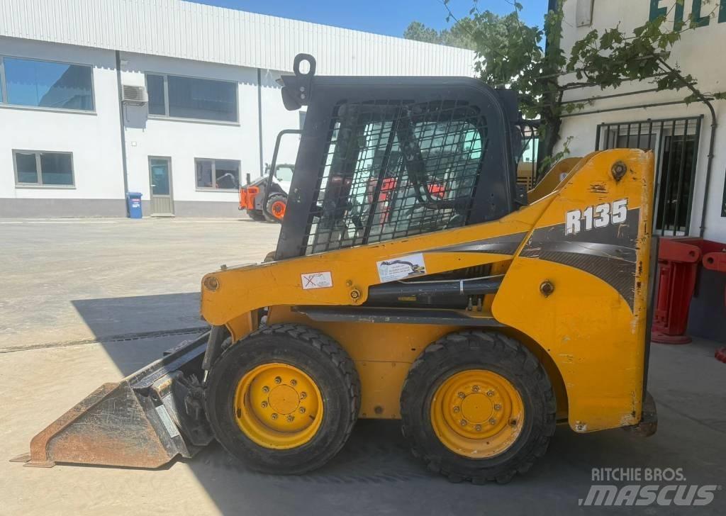 Gehl R 135 Ładowarki burtowe
