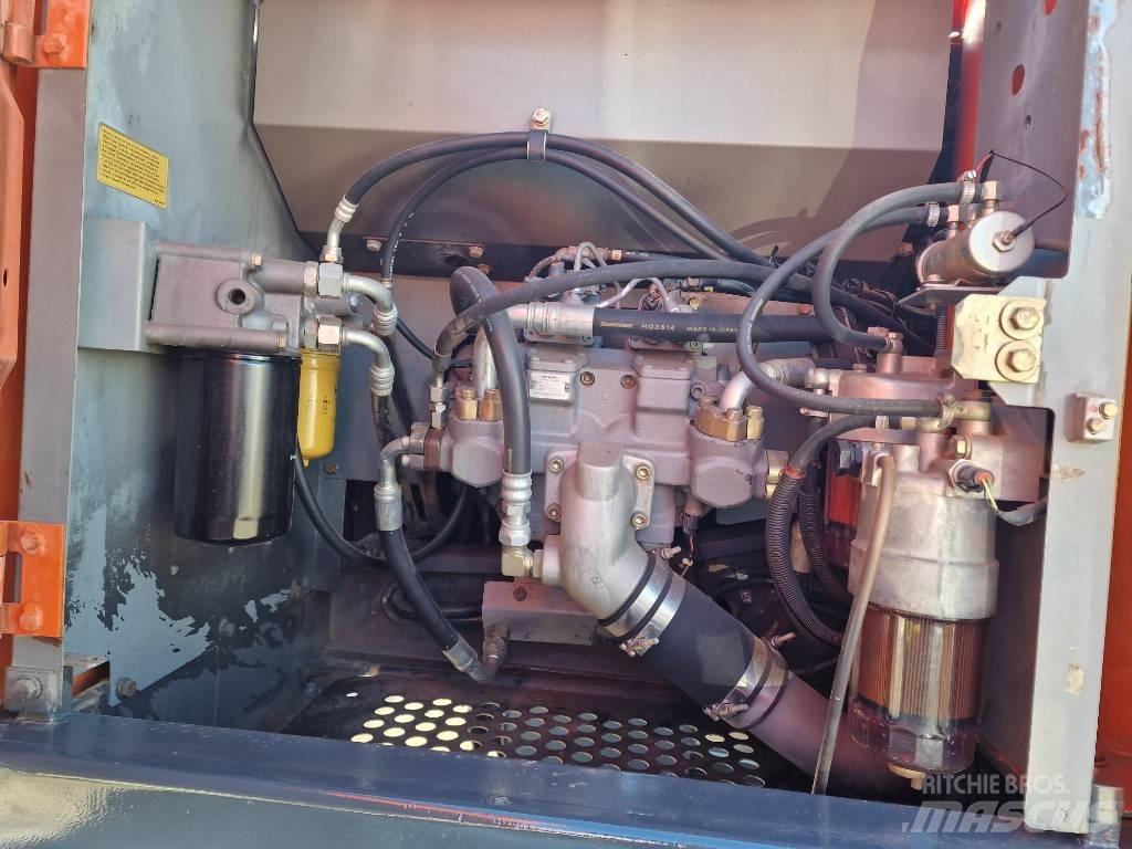 Hitachi ZX 210-3 Koparki gąsienicowe