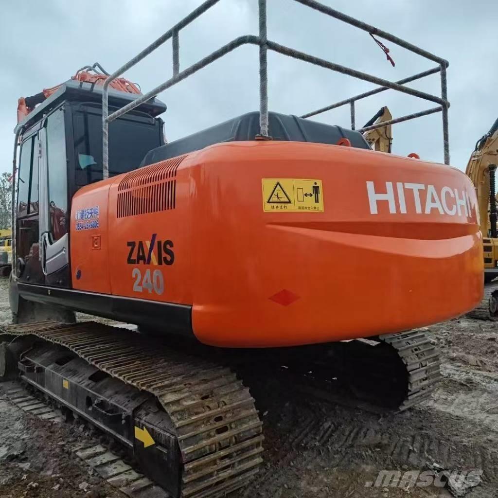 Hitachi 240-3 Koparki gąsienicowe