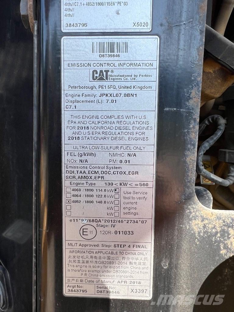 CAT 926M - 926 M Koparki gąsienicowe