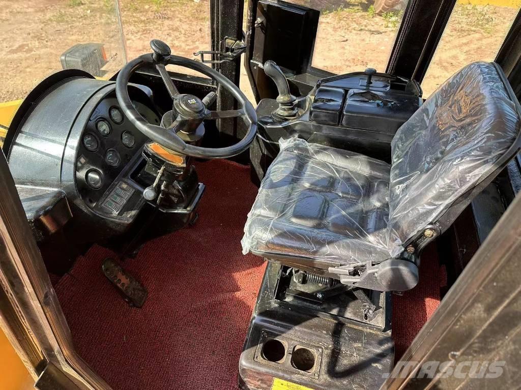 CAT 966H Ładowarki kołowe