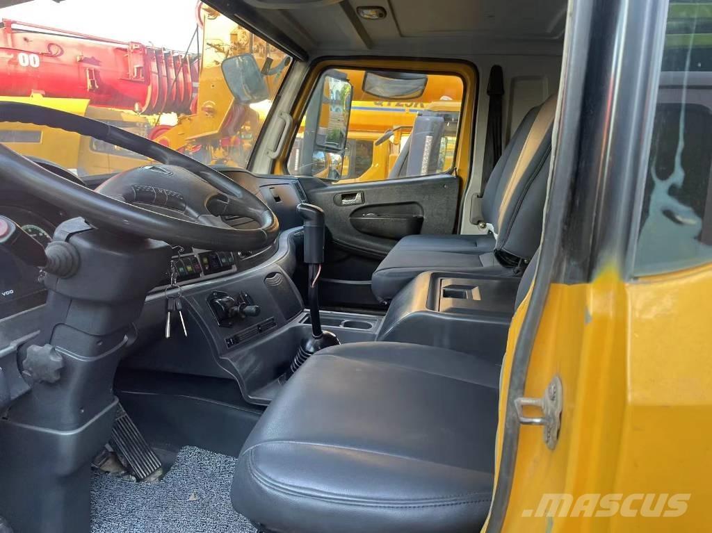 XCMG XCT80 Żurawie terenowe