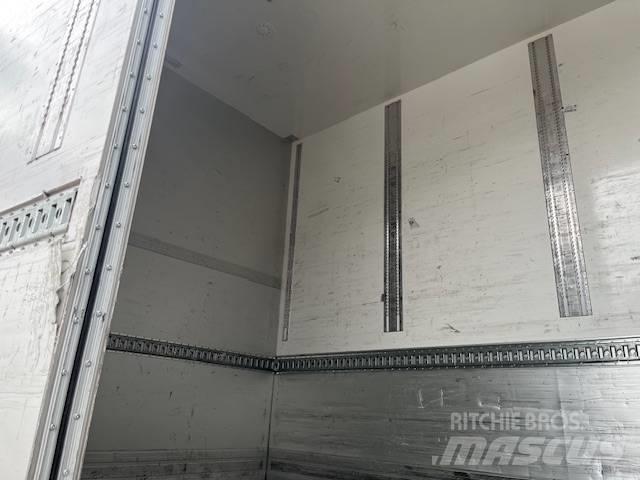 Scania R450B6X2*4NB Samochody ciężarowe ze skrzynią zamkniętą