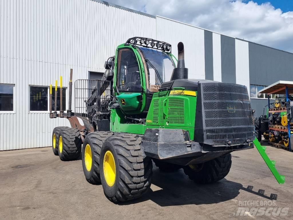 John Deere 1510G Forwardery