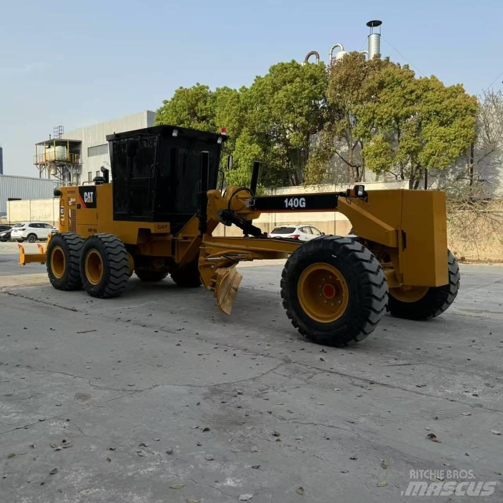 CAT 140 G Równiarki
