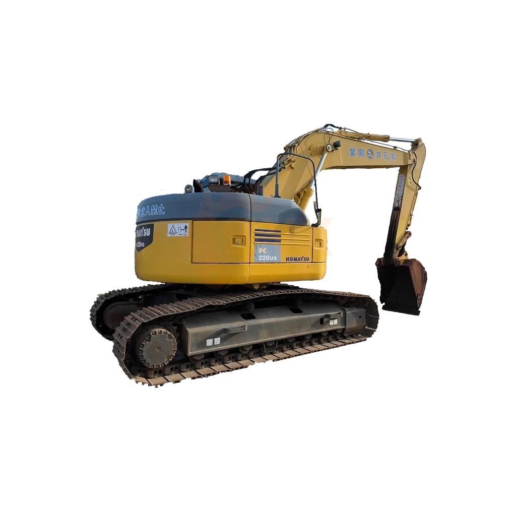 Komatsu PC 228 US Koparki gąsienicowe