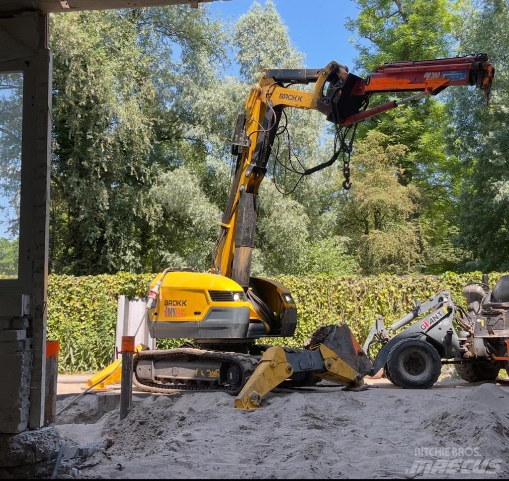 Brokk 500 Koparki wyburzeniowe