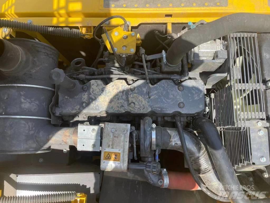 Komatsu PC 270 Koparki gąsienicowe