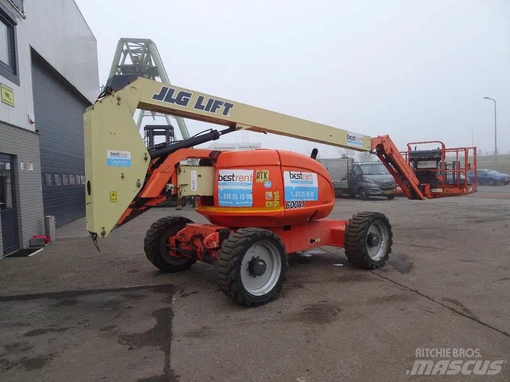 JLG 600AJ Podnośniki przegubowe