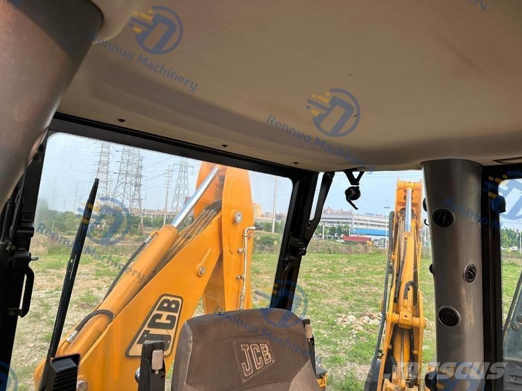 JCB 4 CX Koparko-ładowarki