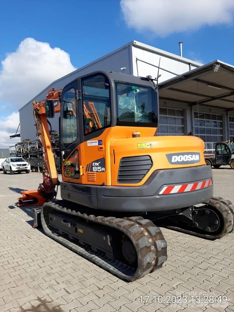 Develon DX 85 R-3 Midikoparki  7t - 12t