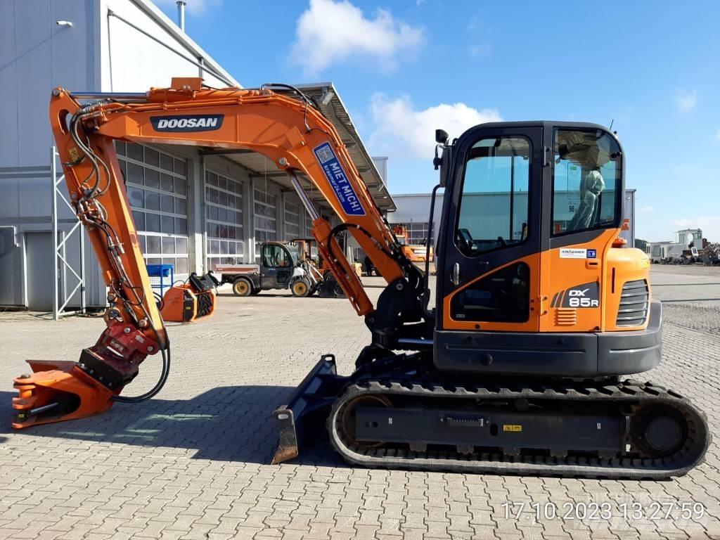Develon DX 85 R-3 Midikoparki  7t - 12t