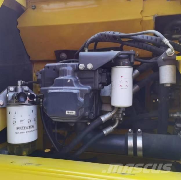 Komatsu PC220-8 Koparki gąsienicowe