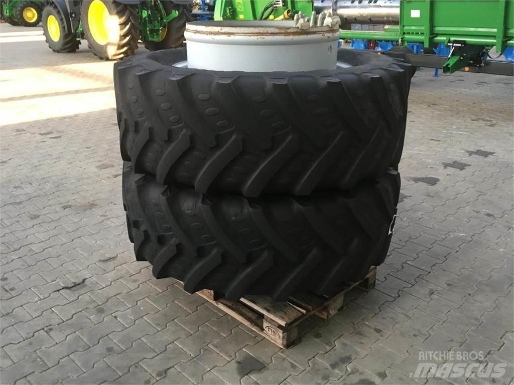 BKT 480/70R34 Opony, koła i felgi
