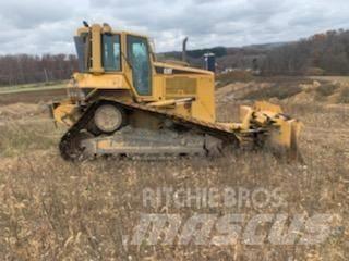 CAT D6N Spycharki gąsienicowe
