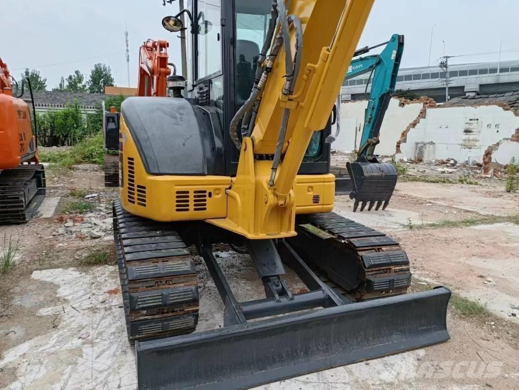Komatsu PC 55 MR Koparki gąsienicowe