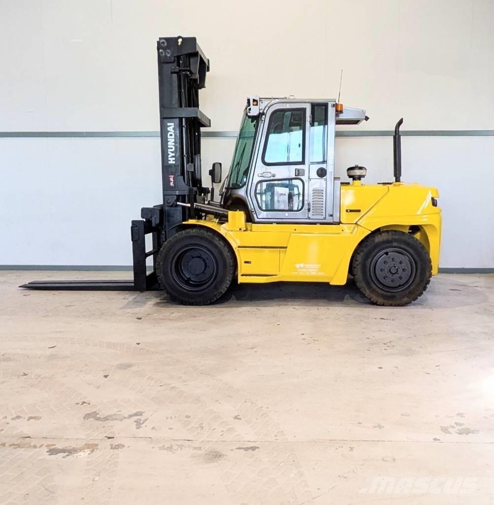 Hyundai 80 D-9 Wózki Diesla