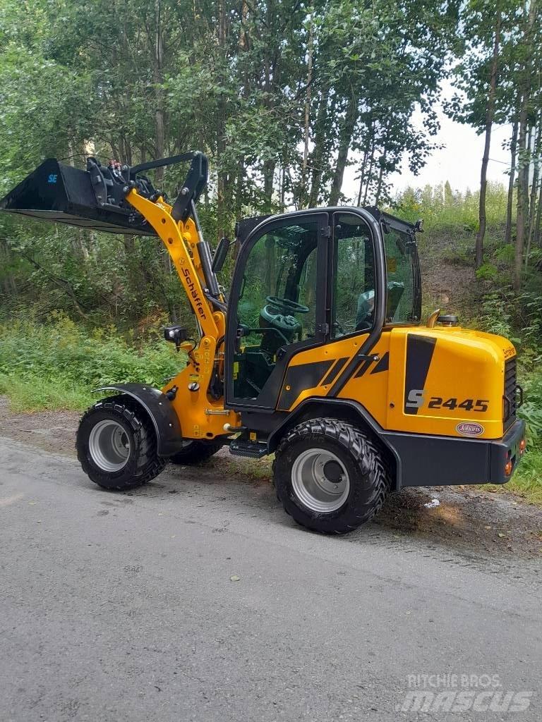 Schäffer 2445s Ładowarki burtowe