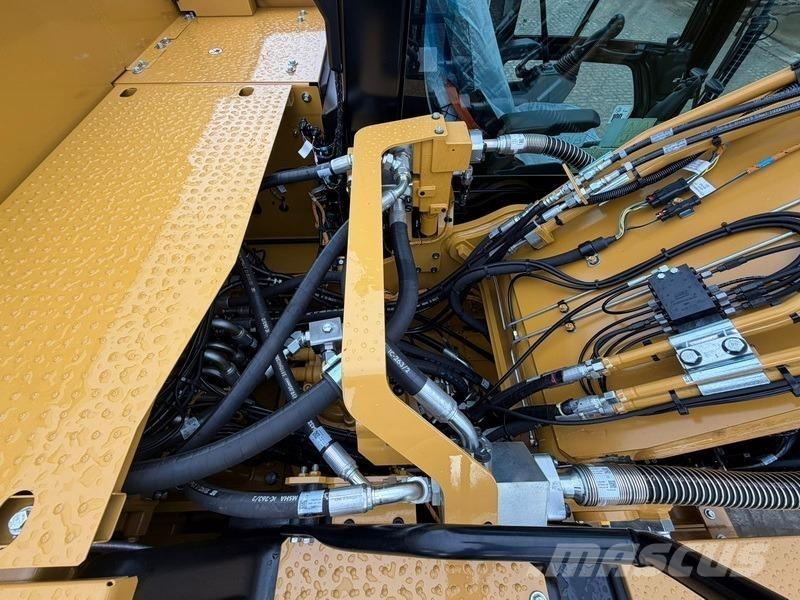 CAT 323-07 Koparki gąsienicowe