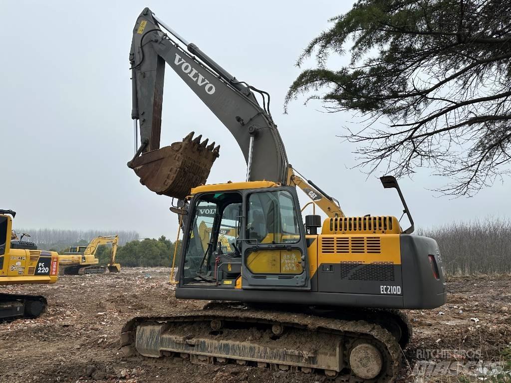 Volvo EC210D Koparki gąsienicowe