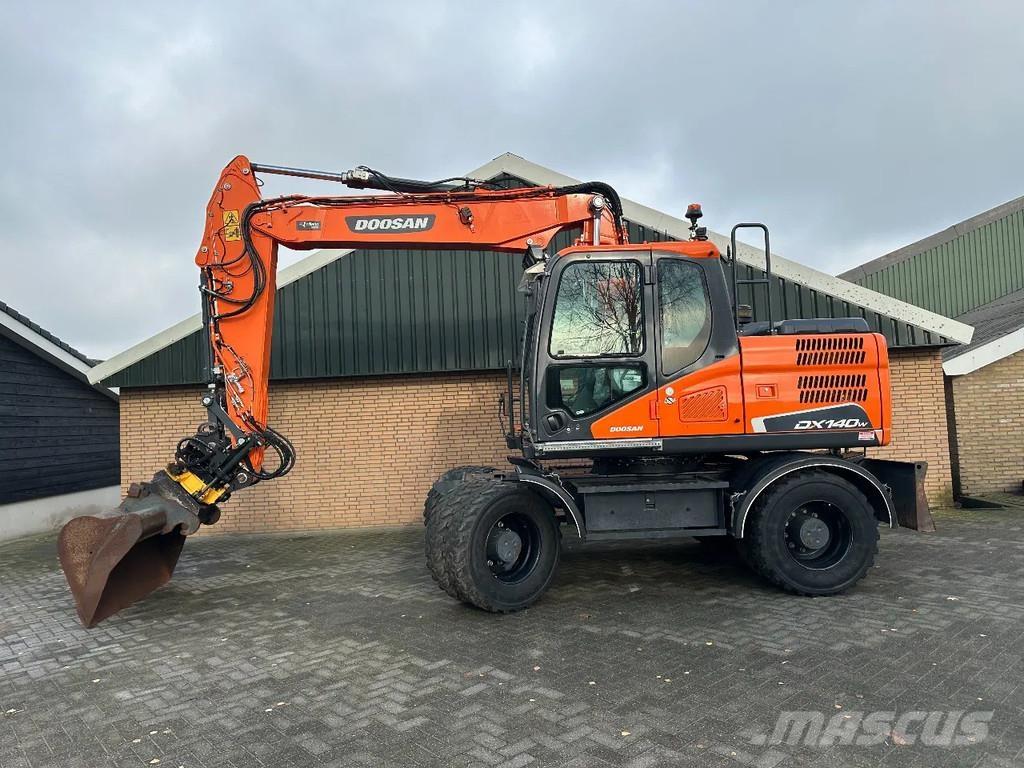 Doosan DX140W-5 Koparki kołowe