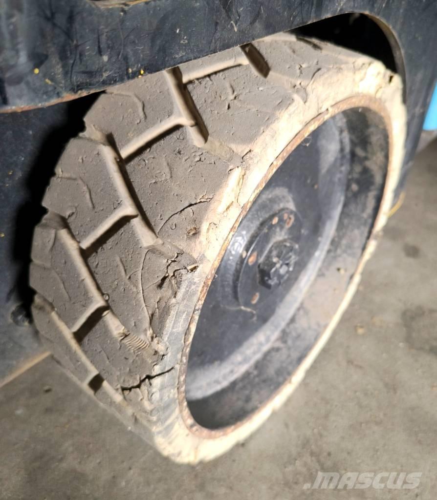 Haulotte Compact 12 Podnośniki nożycowe