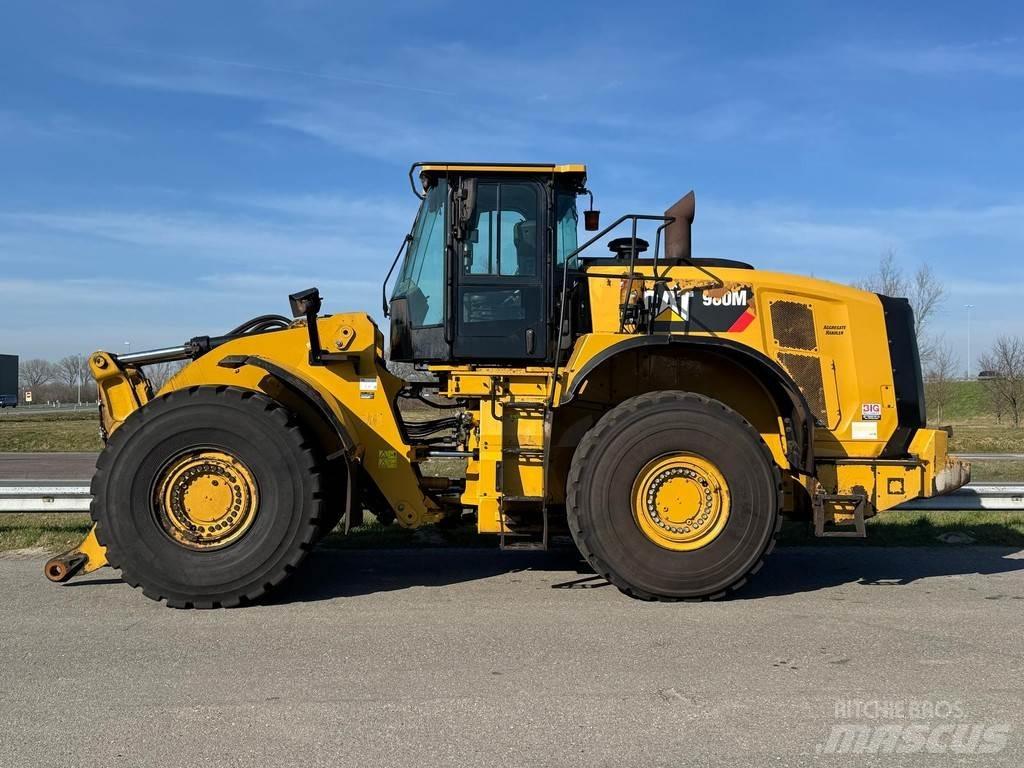 CAT 980M Ładowarki kołowe