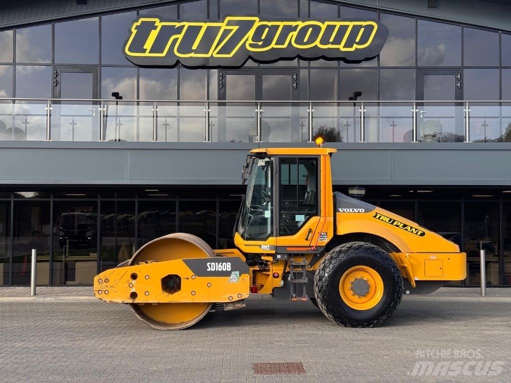 Volvo SD160B Walce ogumione