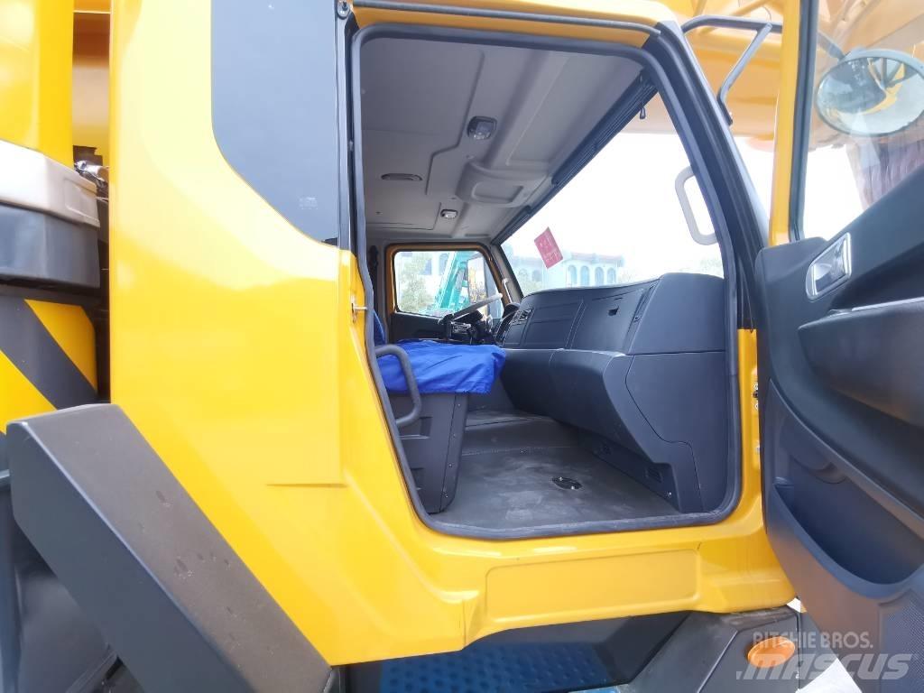 XCMG XTC80L5 Żurawie szosowo-terenowe
