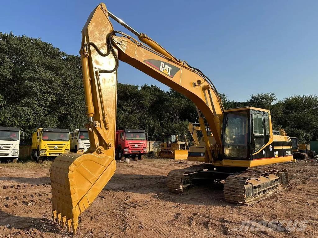 CAT 320 B Koparki gąsienicowe