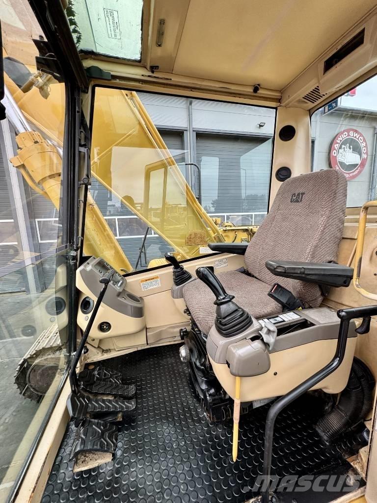 CAT 320 B L Koparki gąsienicowe