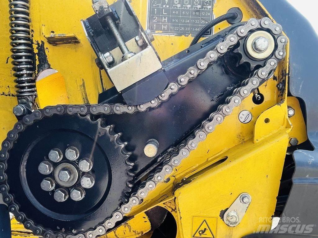 New Holland 273 FP Osprzęt do słomy