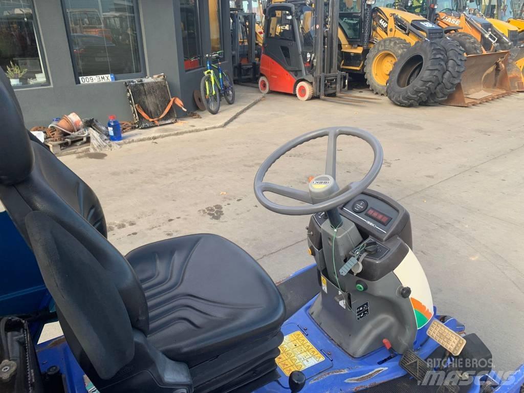 Iseki SF 230 FH Kosiarki ogrodowe