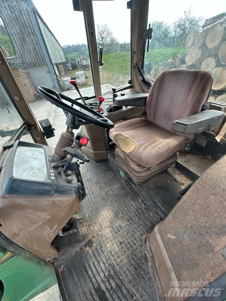 John Deere 6400 Mikrociągniki