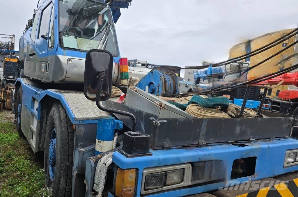 Tadano TR 250 M-6 Żurawie terenowe