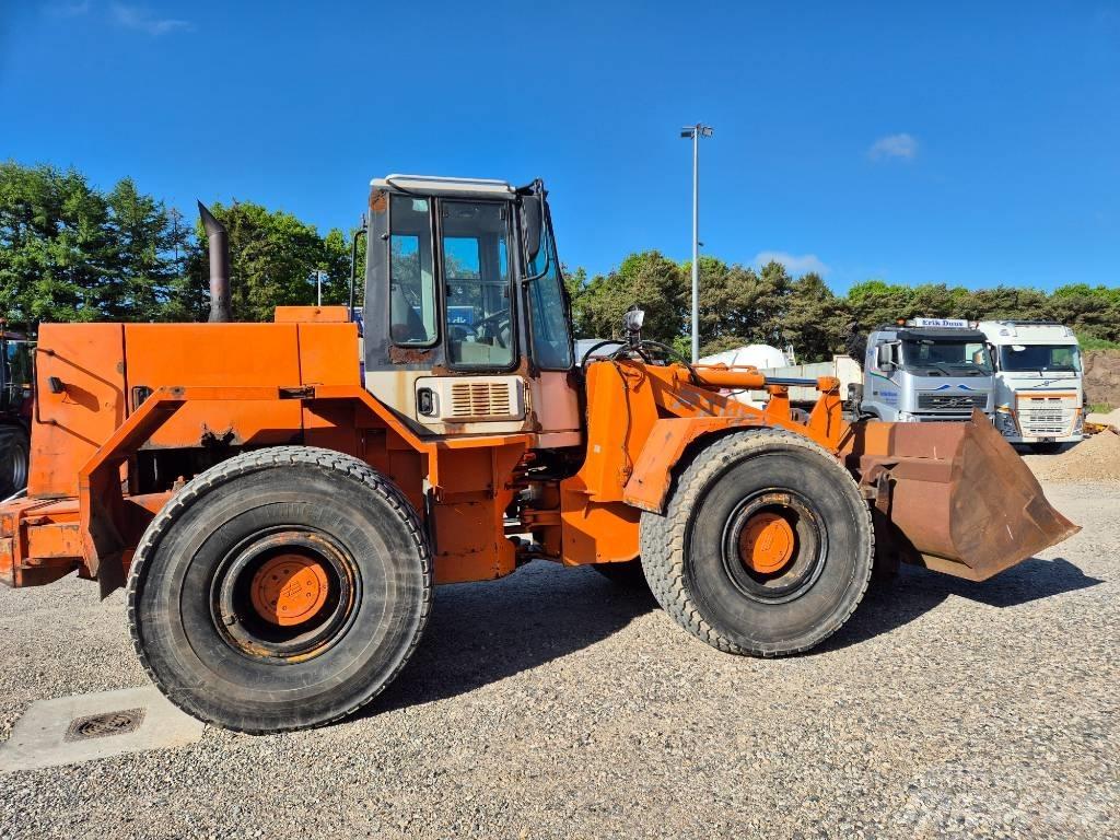 Hitachi FR 130 Ładowarki kołowe