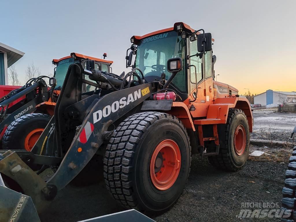Doosan DL 220 Ładowarki kołowe
