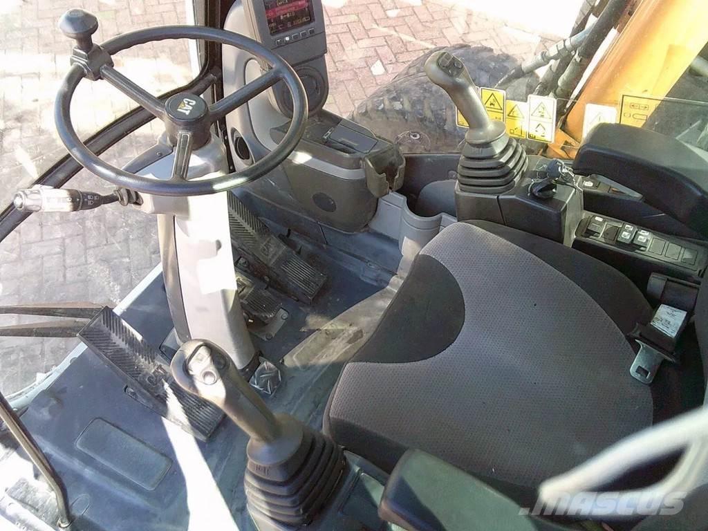 CAT M313D Koparki kołowe